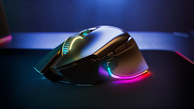 Feketében és fehérben támad a Razer új Basilisk egere